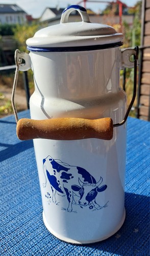 Weiße emaille milchkanne - weiße, emaille-milchkanne