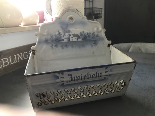 Vintage zwiebelbehälter - vintage,